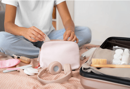 Choosing the Best Travel Skincare Set: A Complete Guide